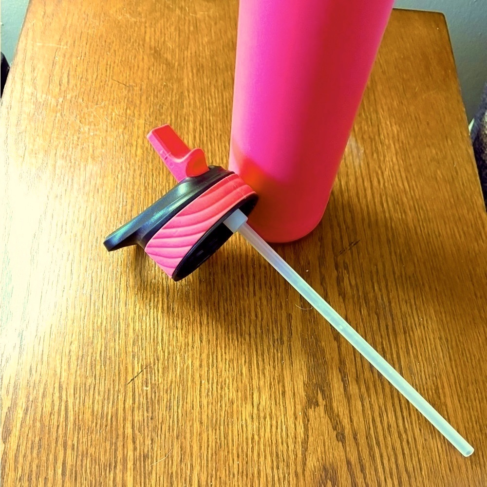 Pink Stainless Steel Water Bottle - Picture 2 of 3